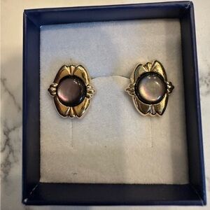 Elegant Gold and Black 14k Gold Earrings